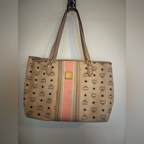 MCM Tote Bag - Picture 2 of 16